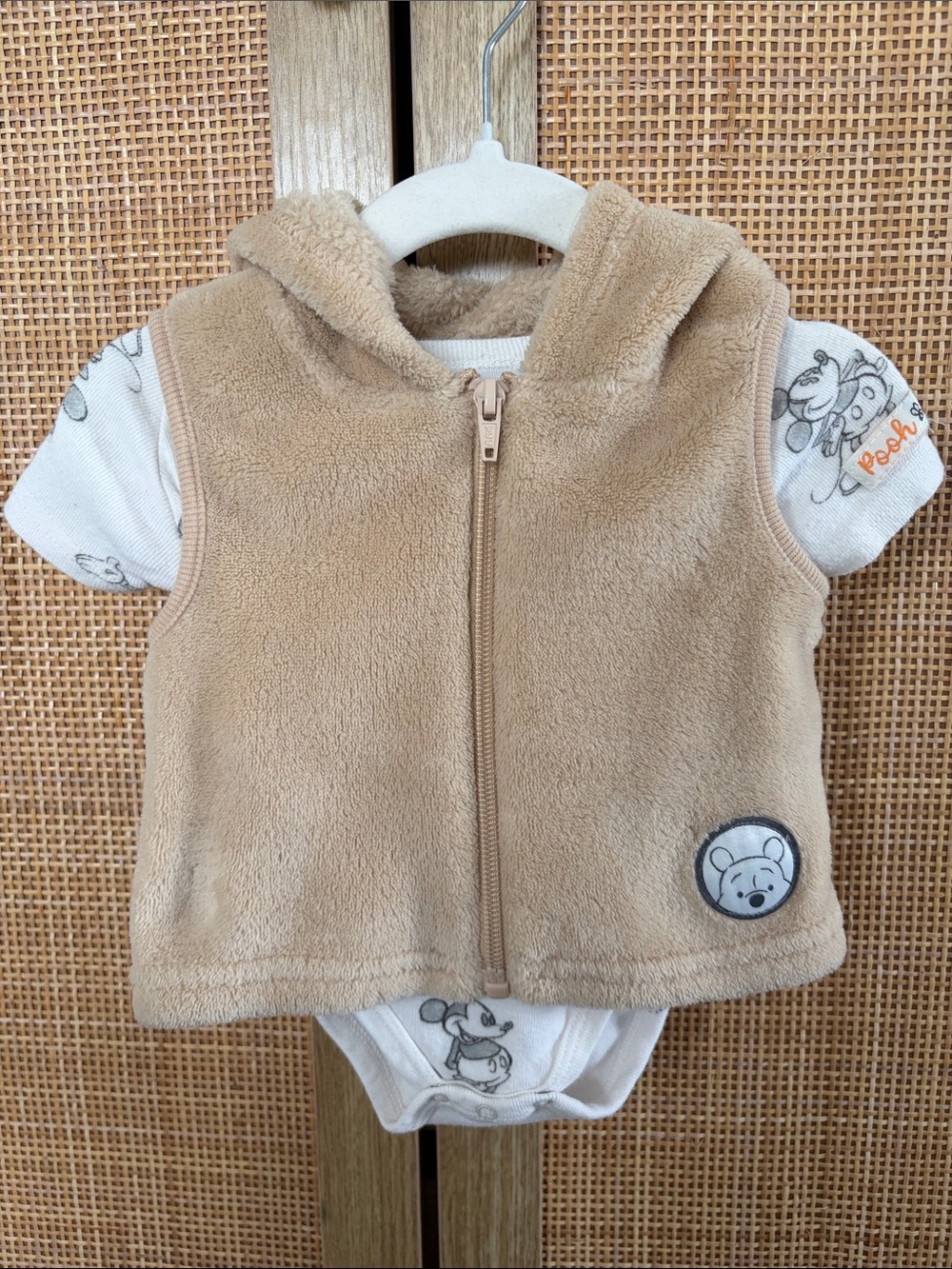 Disney Baby Outfit Pooh Bear 0-3/3-6mo